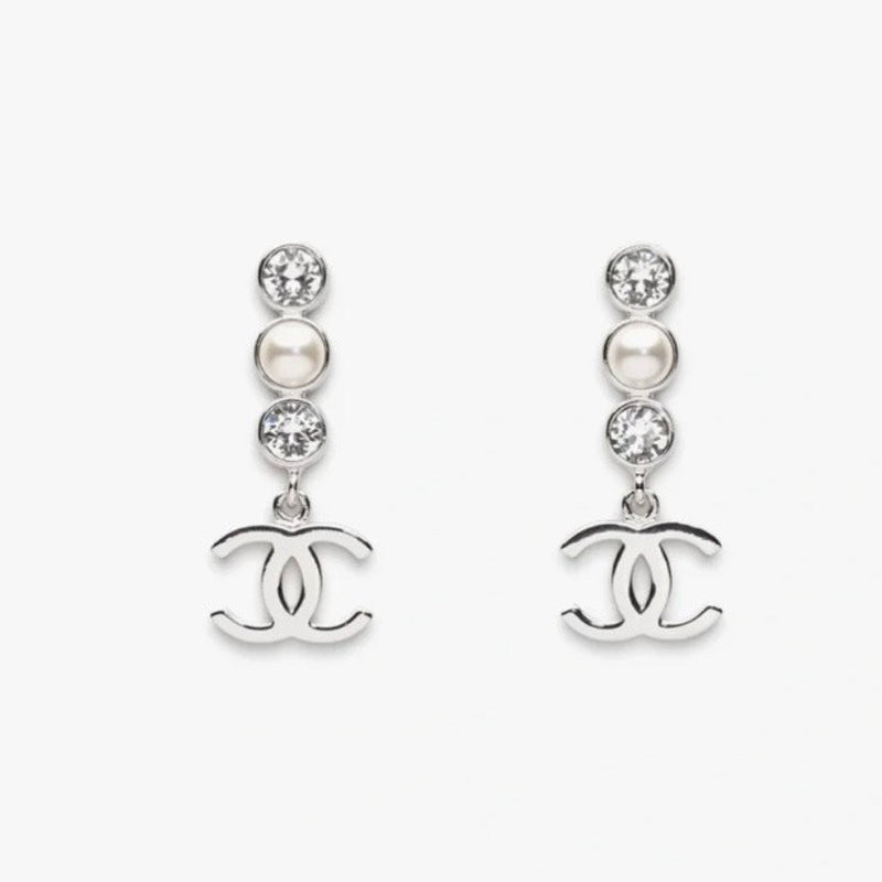 18K Chanel 25B Crystal Earrings