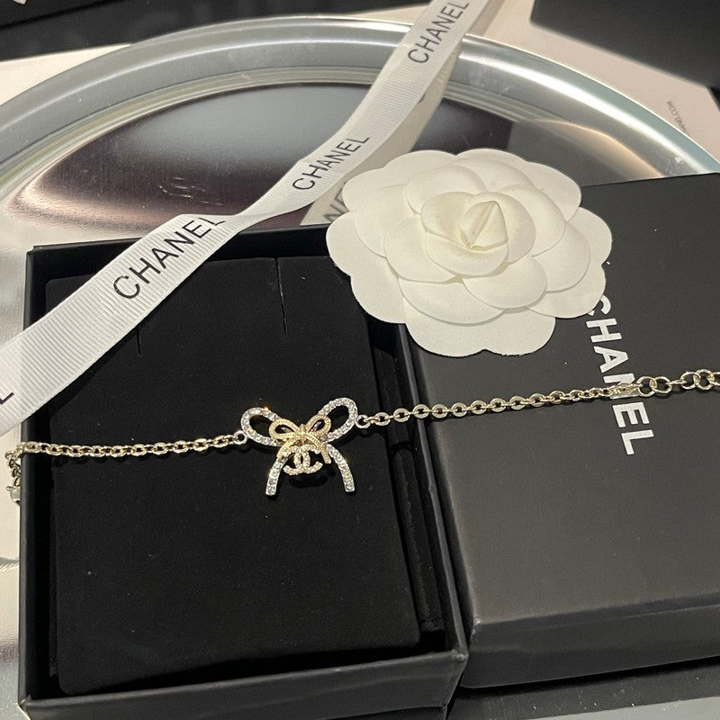 18K Chanel Bow Tie Chain Bracelet