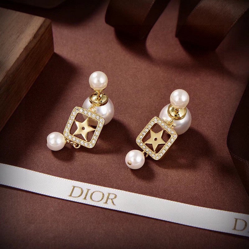 18K Dior 2026 Tribales Pearl Earrings