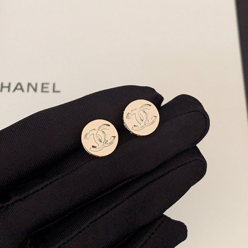 18K Chanel Gold Button Earrings