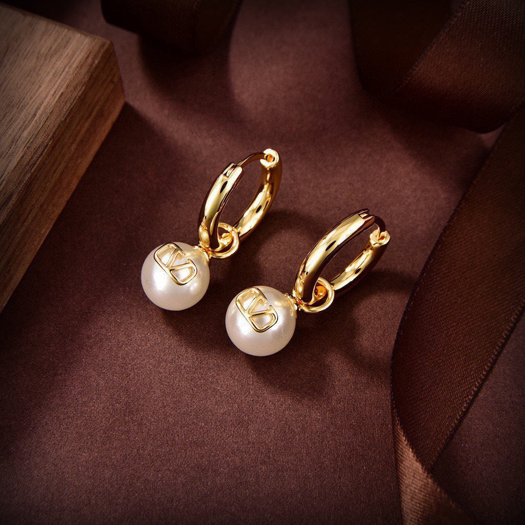 18K Valentino Vlogo Pearl Earrings