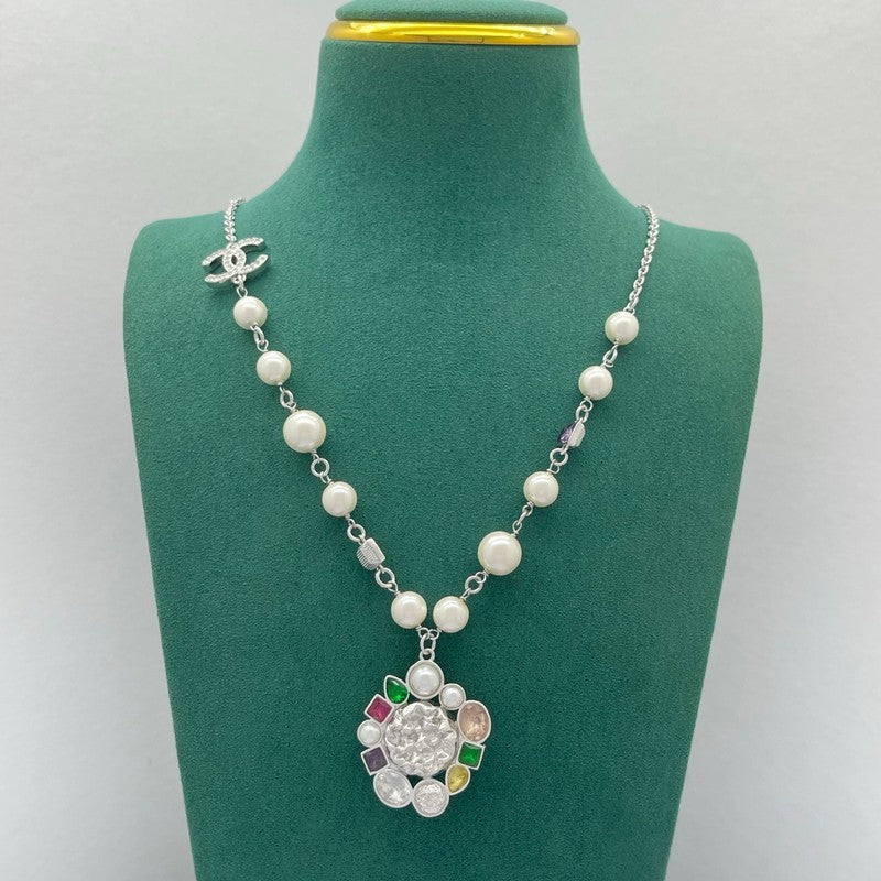 18K Chanel Color Crystal Pearl Chain Necklace