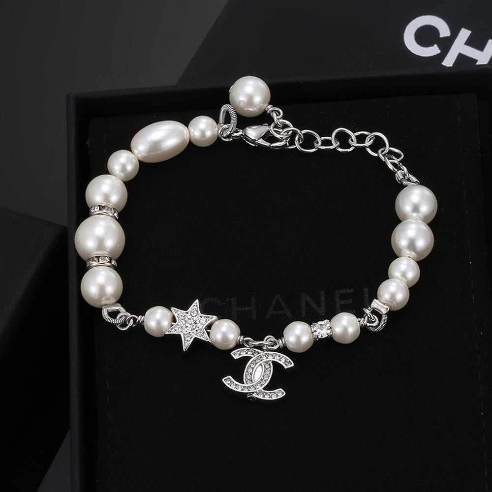 18K Chanel Pearls Chain Bracelet