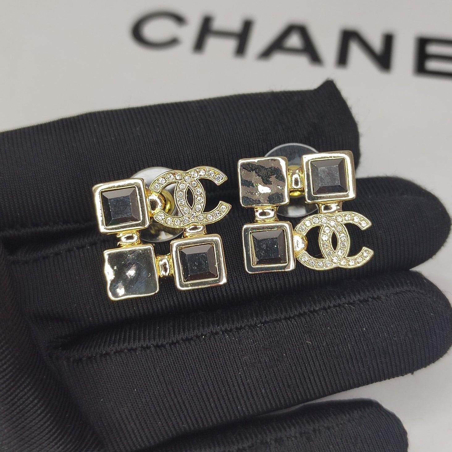 18K Chanel Black Crystals Earrings