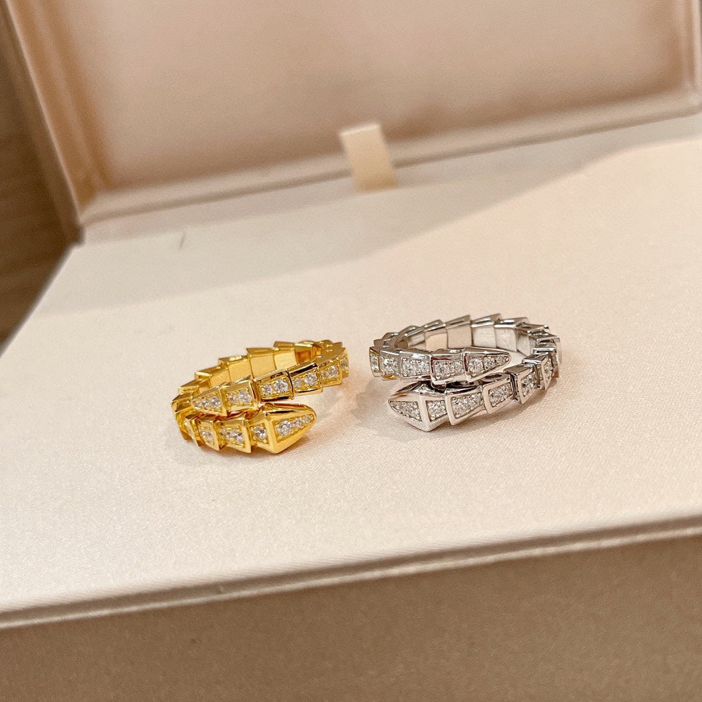 18K BVLGARI BV Serpenti Viper Pave Diamond Ring