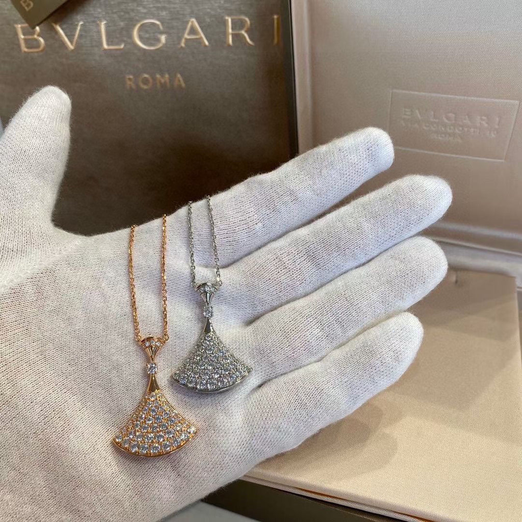 18K BVLGARI BV Divas' Dream Pave Diamond Necklace
