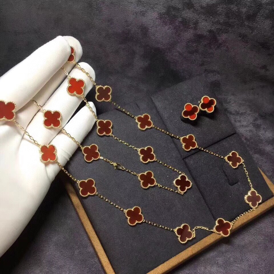 18K Van Cleef & Arpels Vintage Alhambra 20 Motifs Long Necklace
