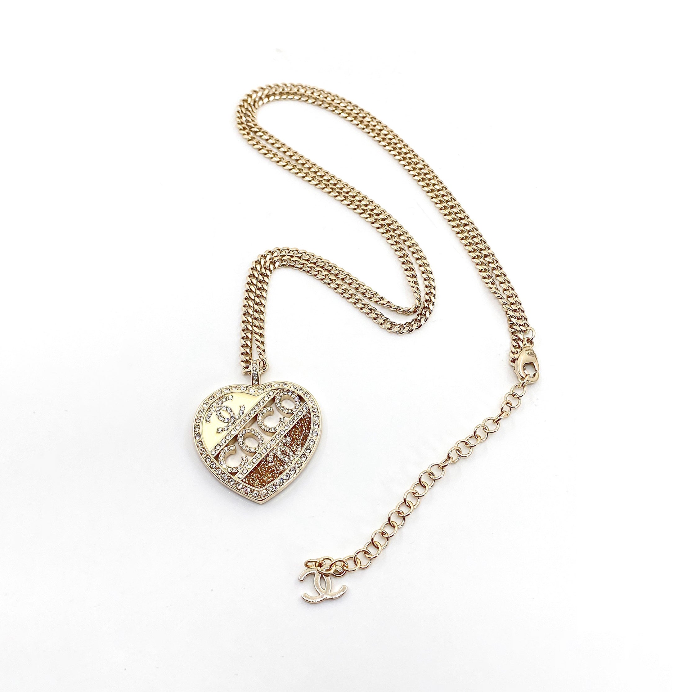 18K Chanel Heart Diamond Chain Necklace