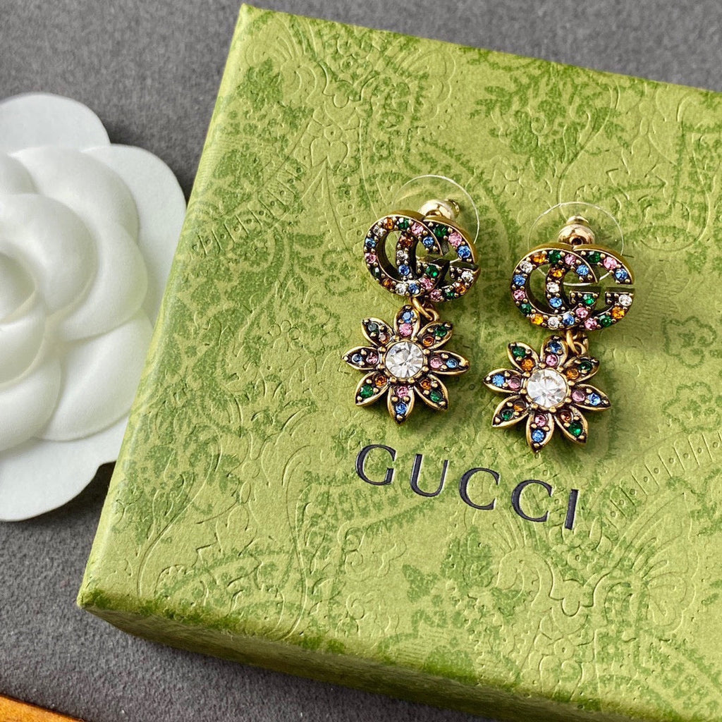 18K Gucci Flower Pendant Earrings