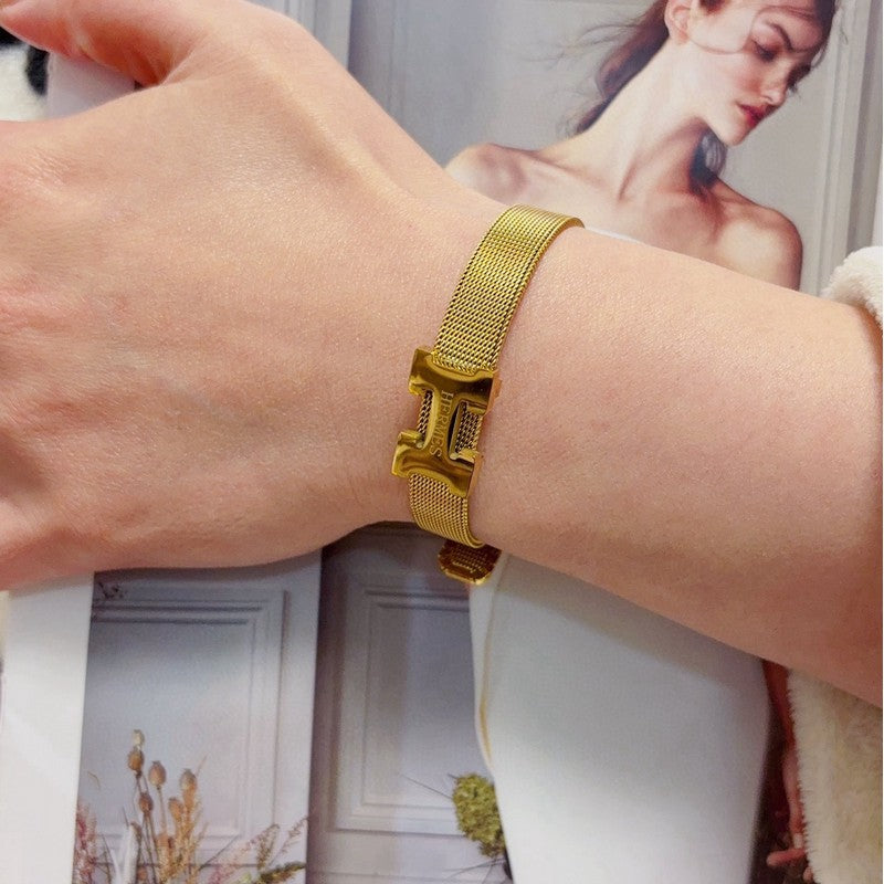 18K Clic Hermes Gold Chain Bracelet
