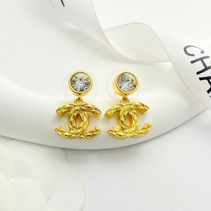 18K Chanel 26A Diamond Gold Earrings