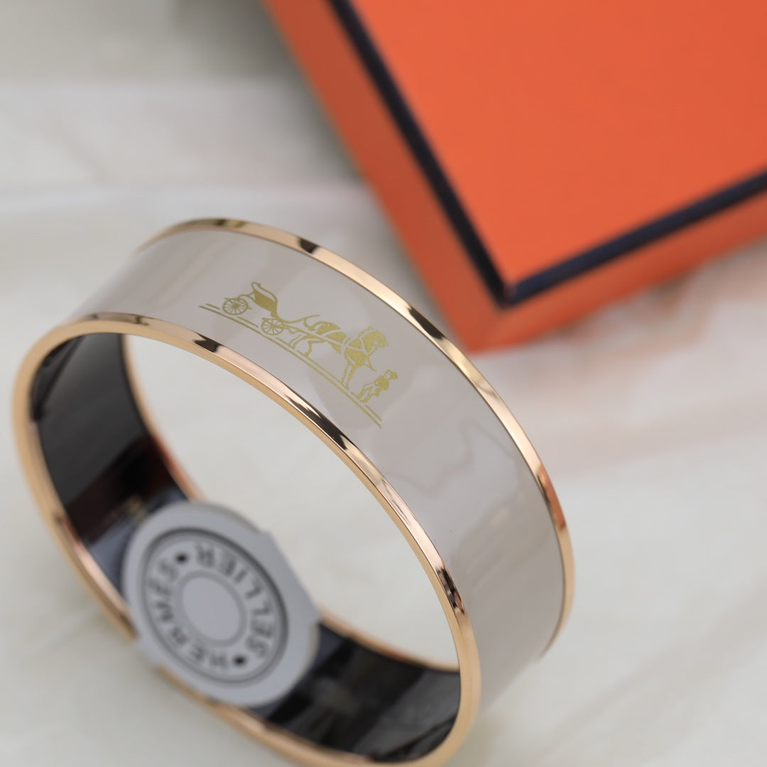 18K Enamel Wide Bangle Hermes Bracelet
