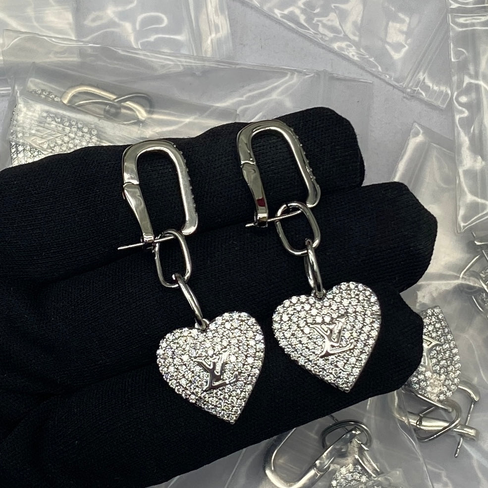 18K Louis Vuitton Diamond Heart Earrings