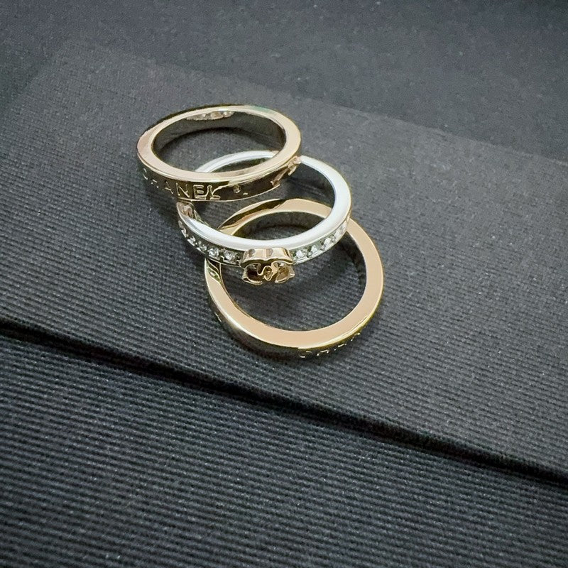 18K Chanel 26P Diamond Set Ring