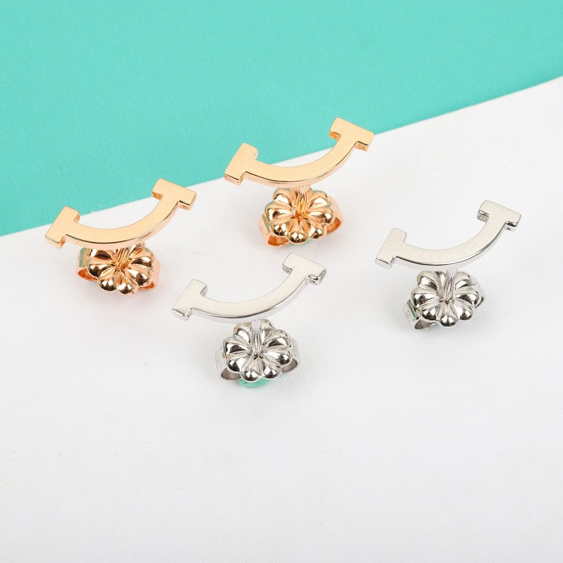 18K Tiffany Smile Diamond Earrings