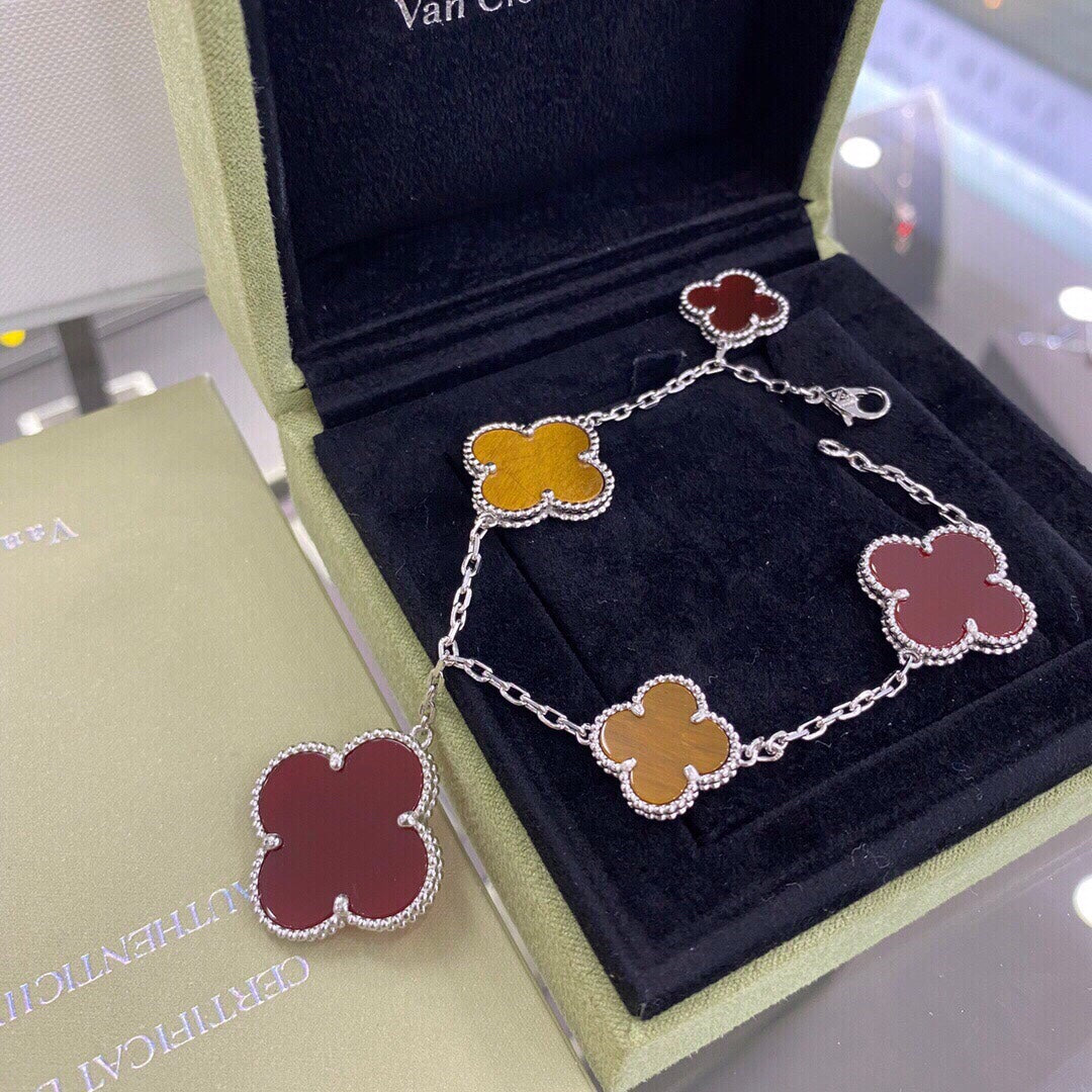 18K Van Cleef & Arpels Lucky Carnelian and Tigers Eye Alhambra Bracelet