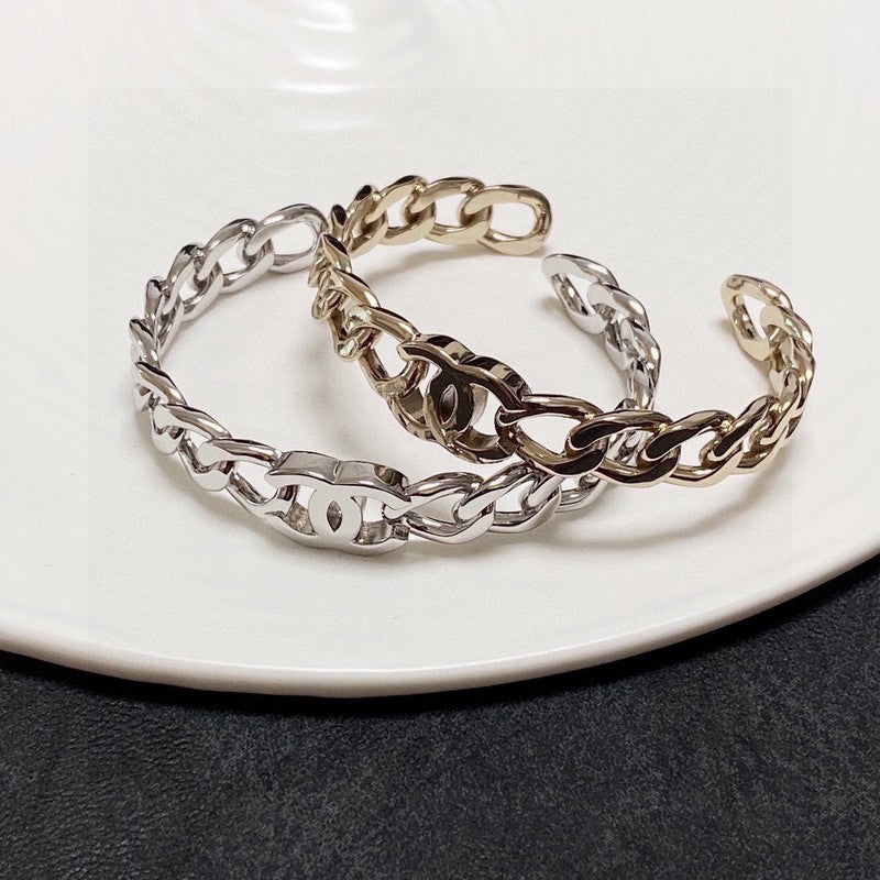 18K Chanel Open Cuff Bracelet