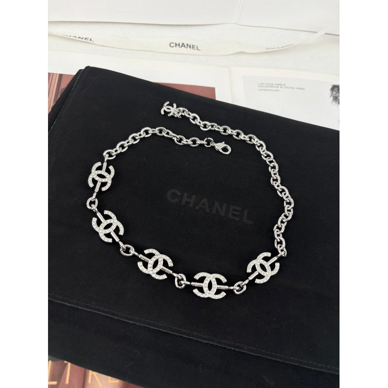 18K Chanel Gold Diamond Necklace