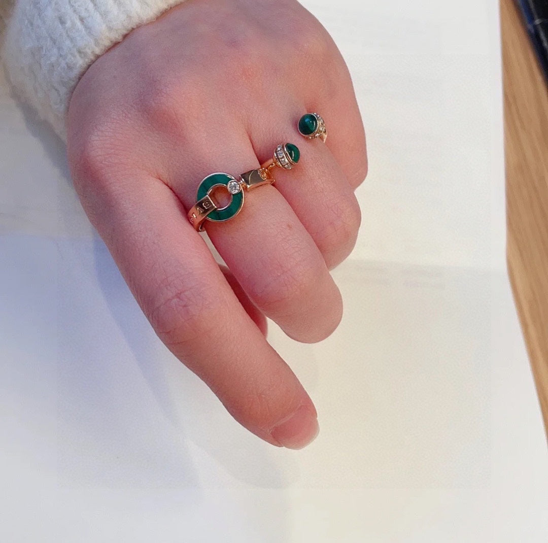 18K BVLGARI BV Malachite Ring