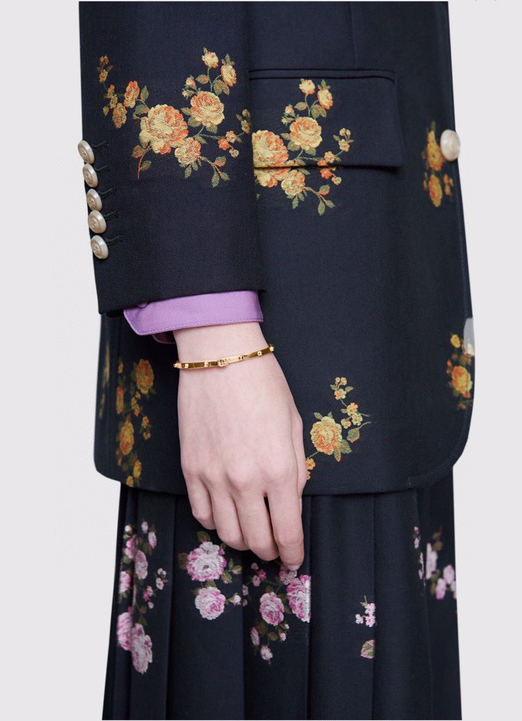 18K Gucci Running G Bracelet