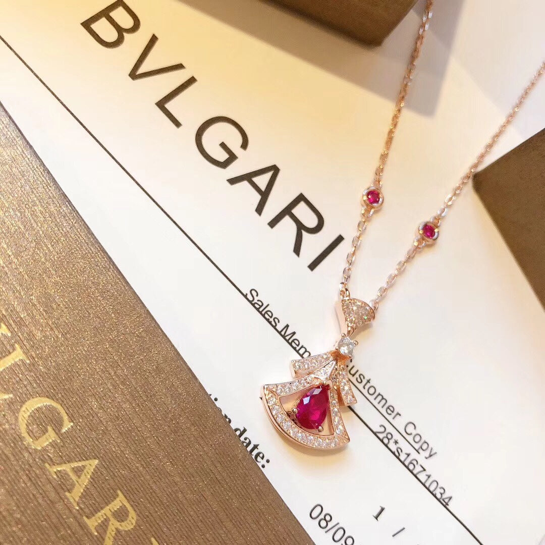 18K BVLGARI Divas' Dream Diamond Necklace