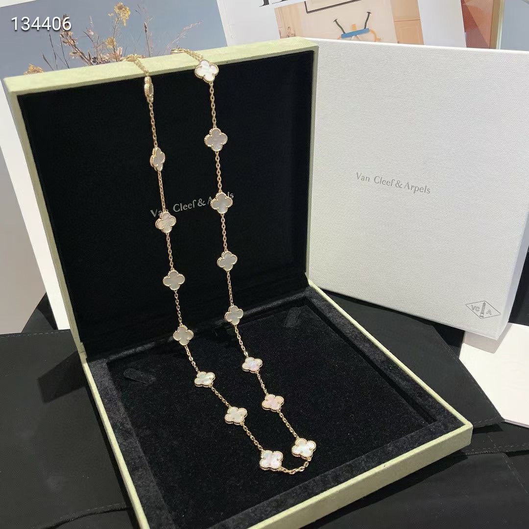 18K Van Cleef & Arpels Vintage Alhambra 20 Motifs Long Necklace