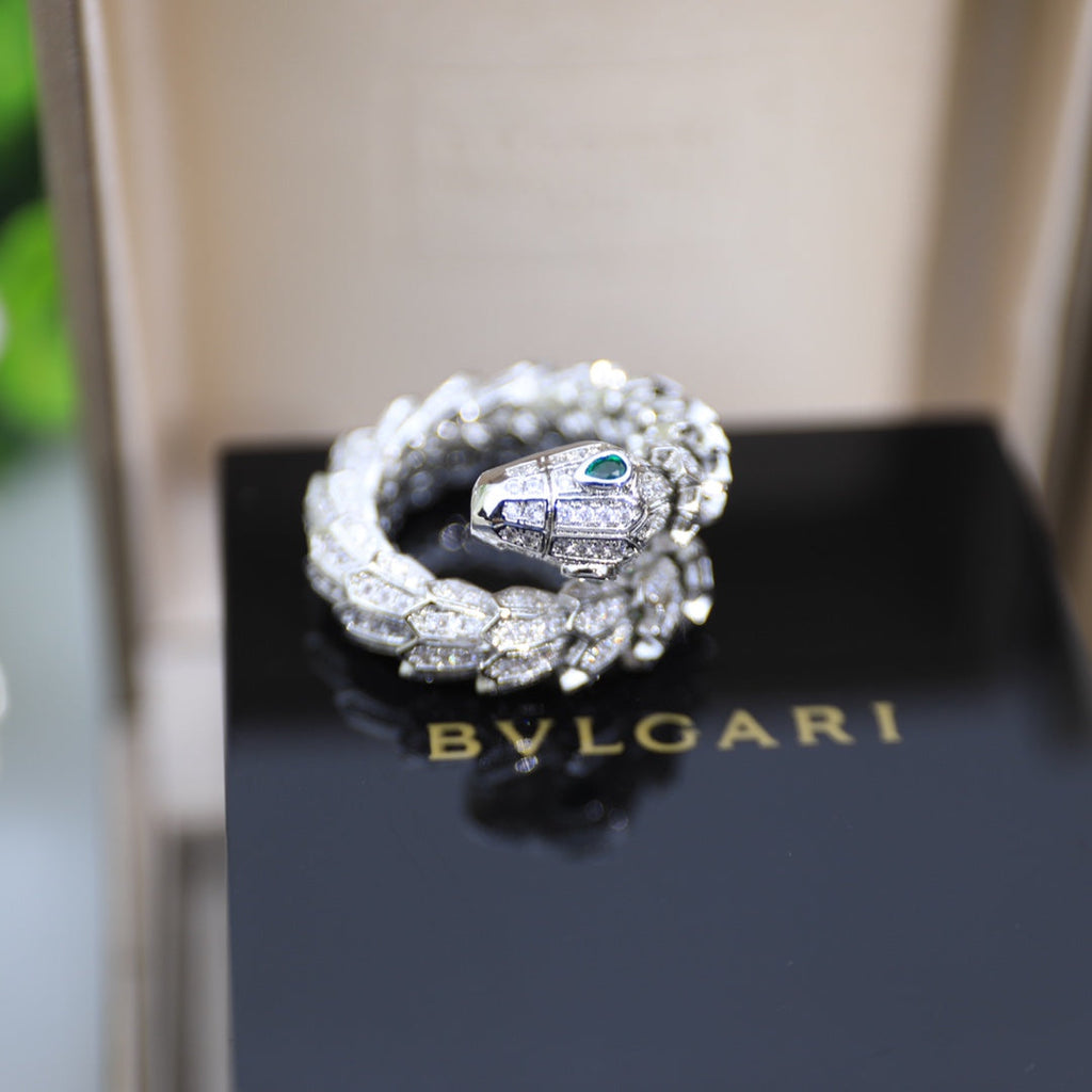 18K BVLGARI BV Serpenti Tubolari Ring