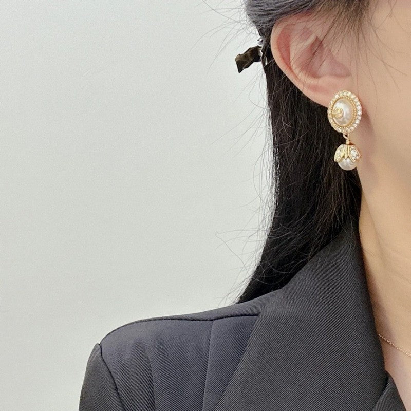 18K Gucci Flower Pearl Earrings