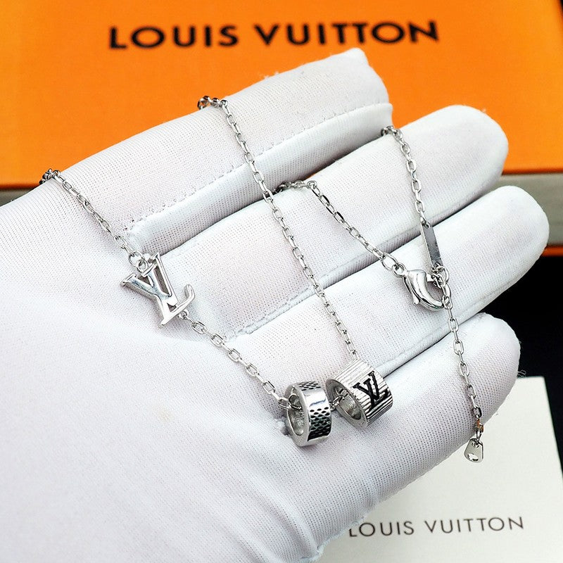18K Louis Vuitton Damier Rings Pendant Necklace