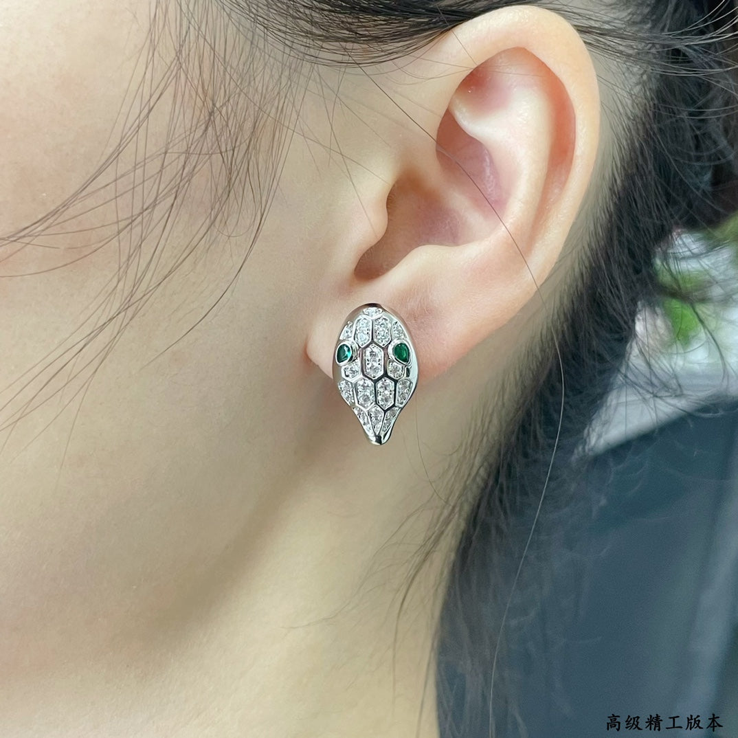 18K BVLGARI BV Serpenti Earrings