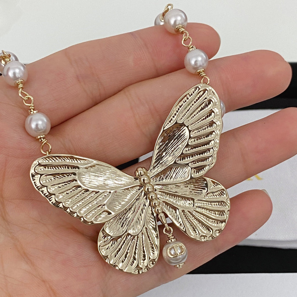 18K Dior Butterfly Pearls Bracelet