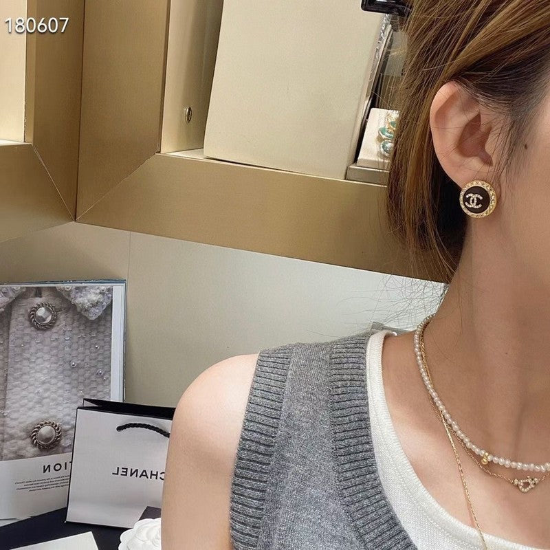 18K Chanel Black Gold Diamond Earrings