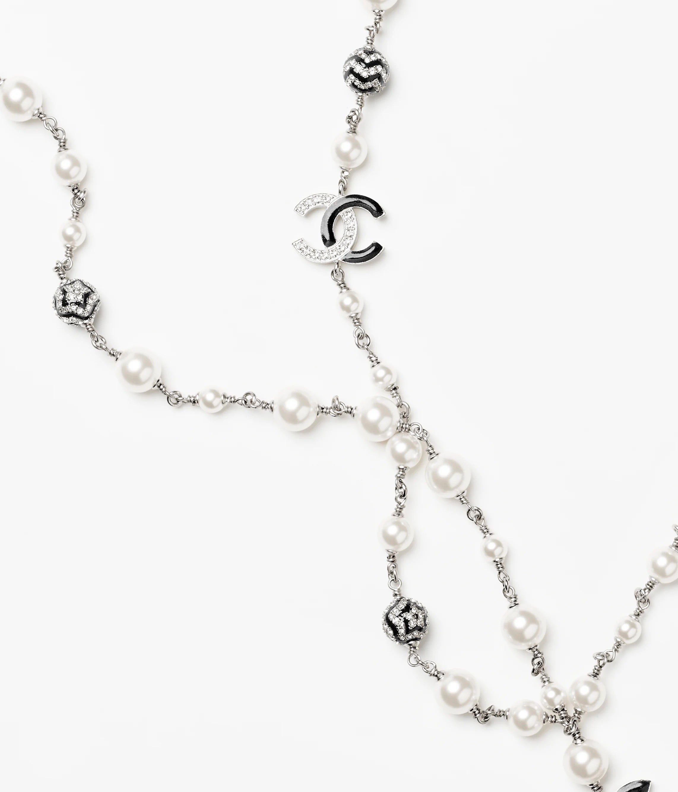 18K Chanel Star Pearls Long Necklace