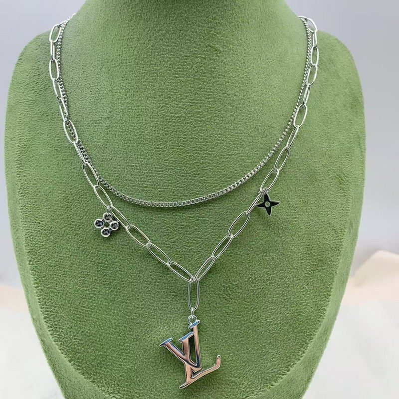 18K Louis Vuitton Blossom Chain Necklace