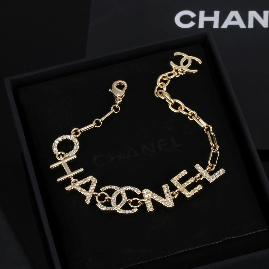 18K Chanel Script Chain Bracelet