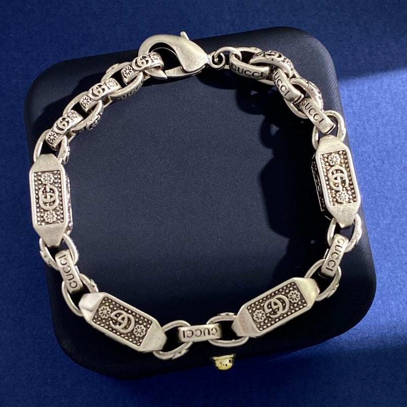18K Gucci Chain Bracelet