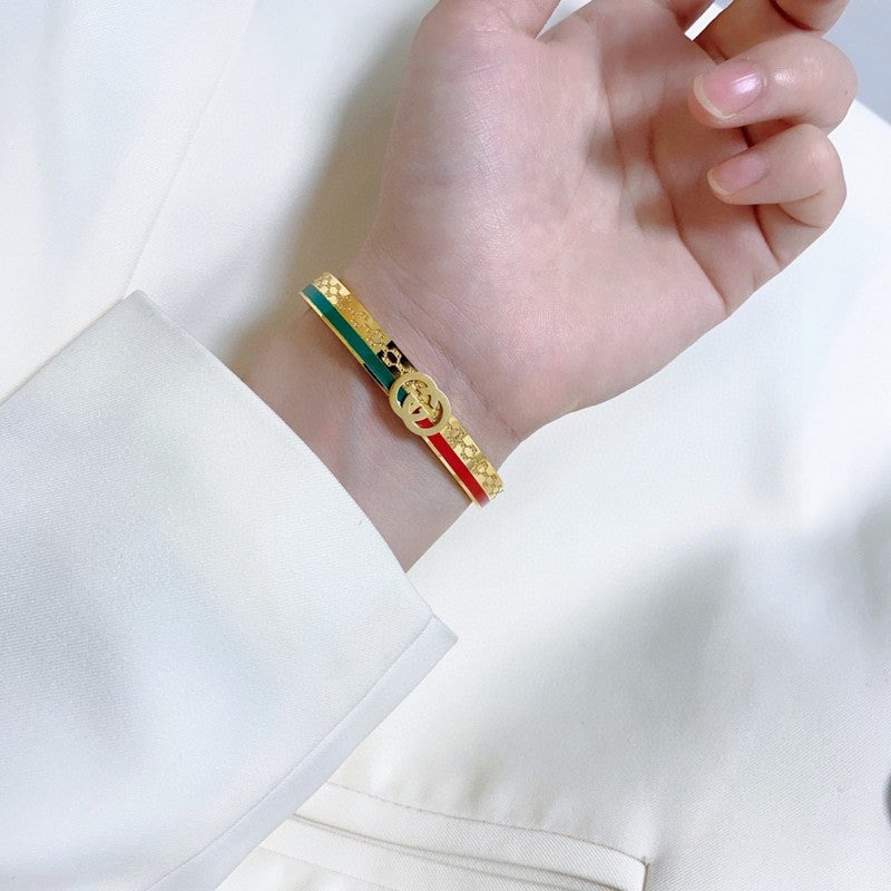 18K Gucci Classic Gold Bracelet