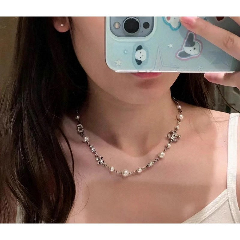 18K Chanel N.5 Choker Diamond Necklace