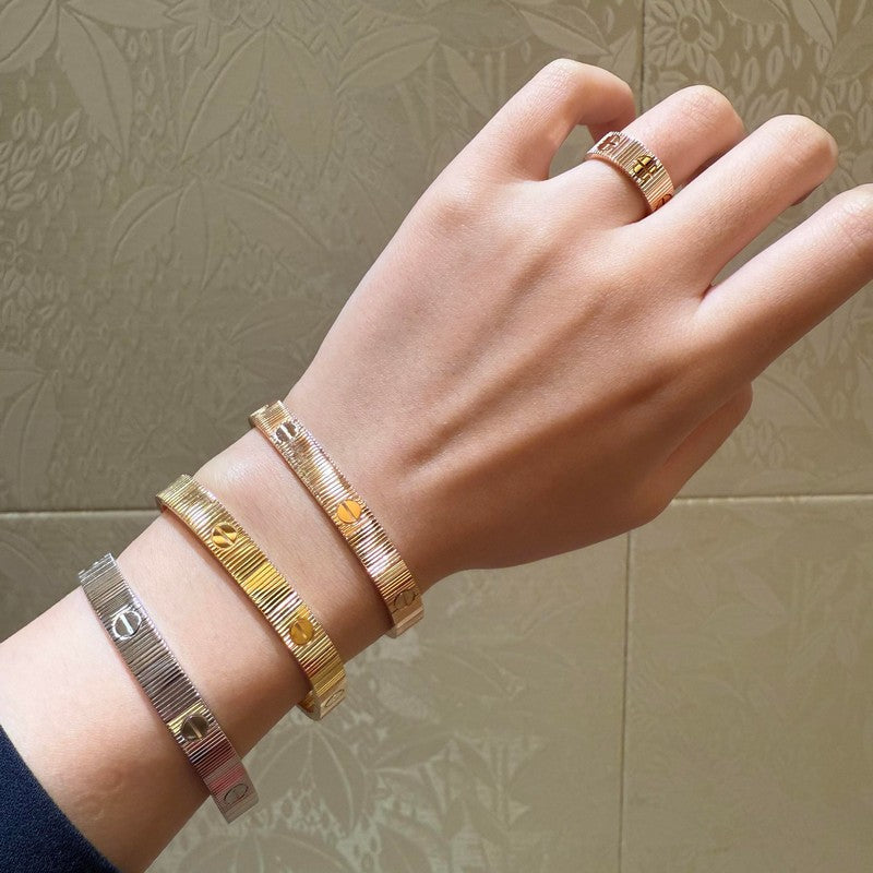 18K Tiffany Love Unlimited Bracelet