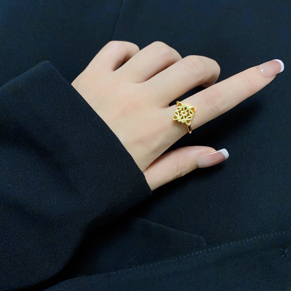 18K Loewe Anagram Single Anagram Ring