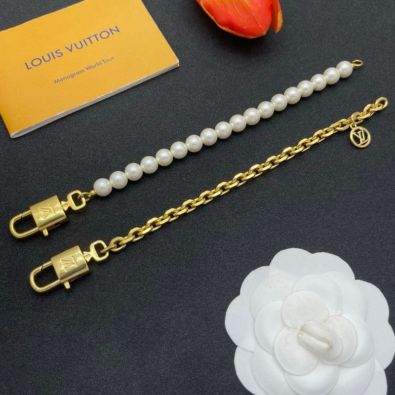 18K Louis Vuitton Pearl & Gold Chain Bracelet Set