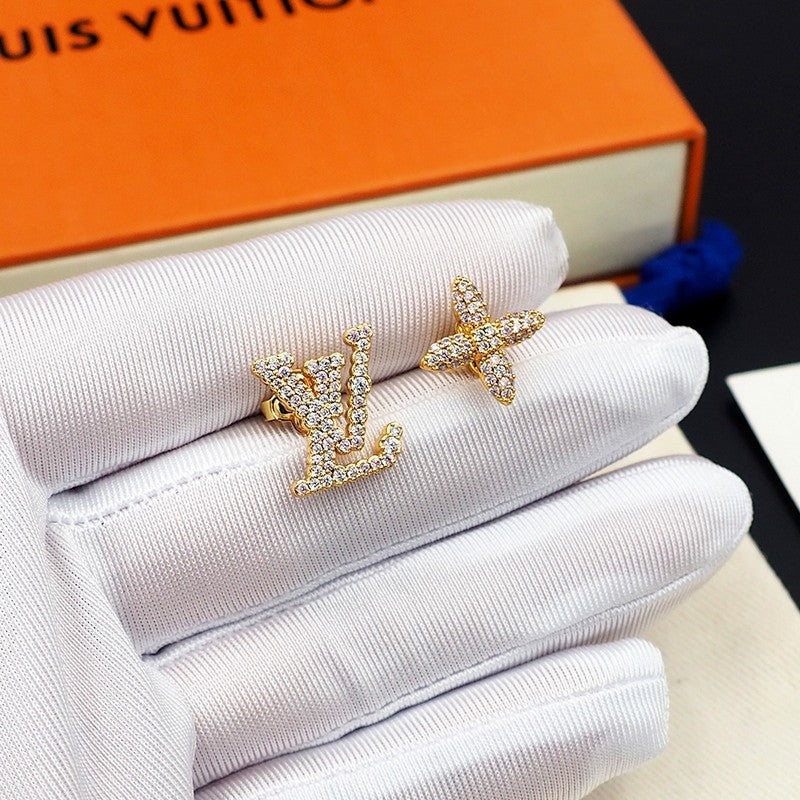 18K Louis Vuitton Iconic Tresor Earrings