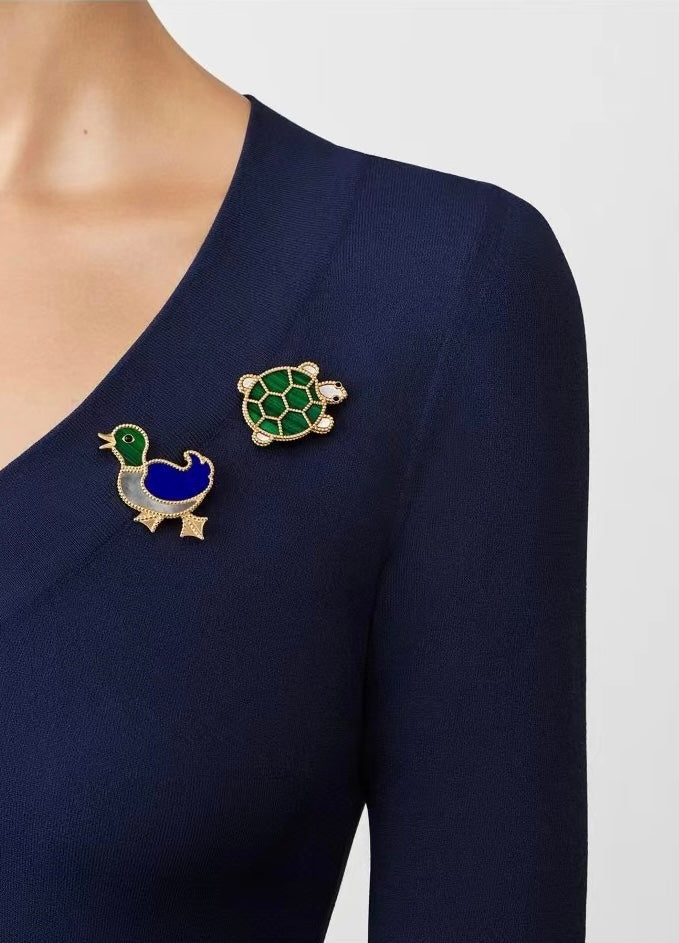 18K Van Cleef & Arpels Lucky Animals Duck Clip Brooch
