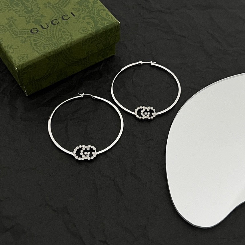 18K Gucci Running Diamond Bracelet