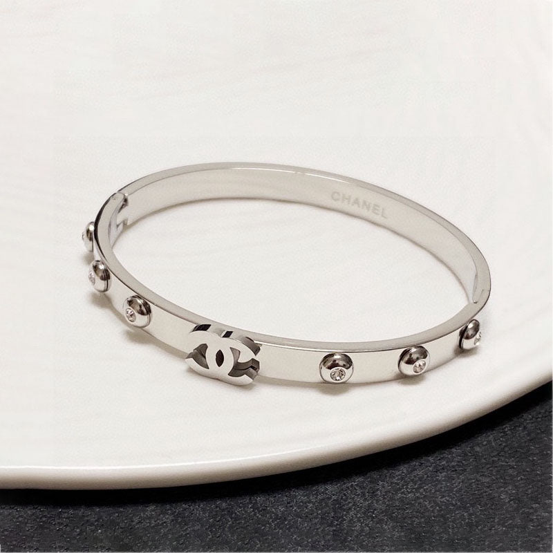 18K Chanel Vintage Diamond Bracelet
