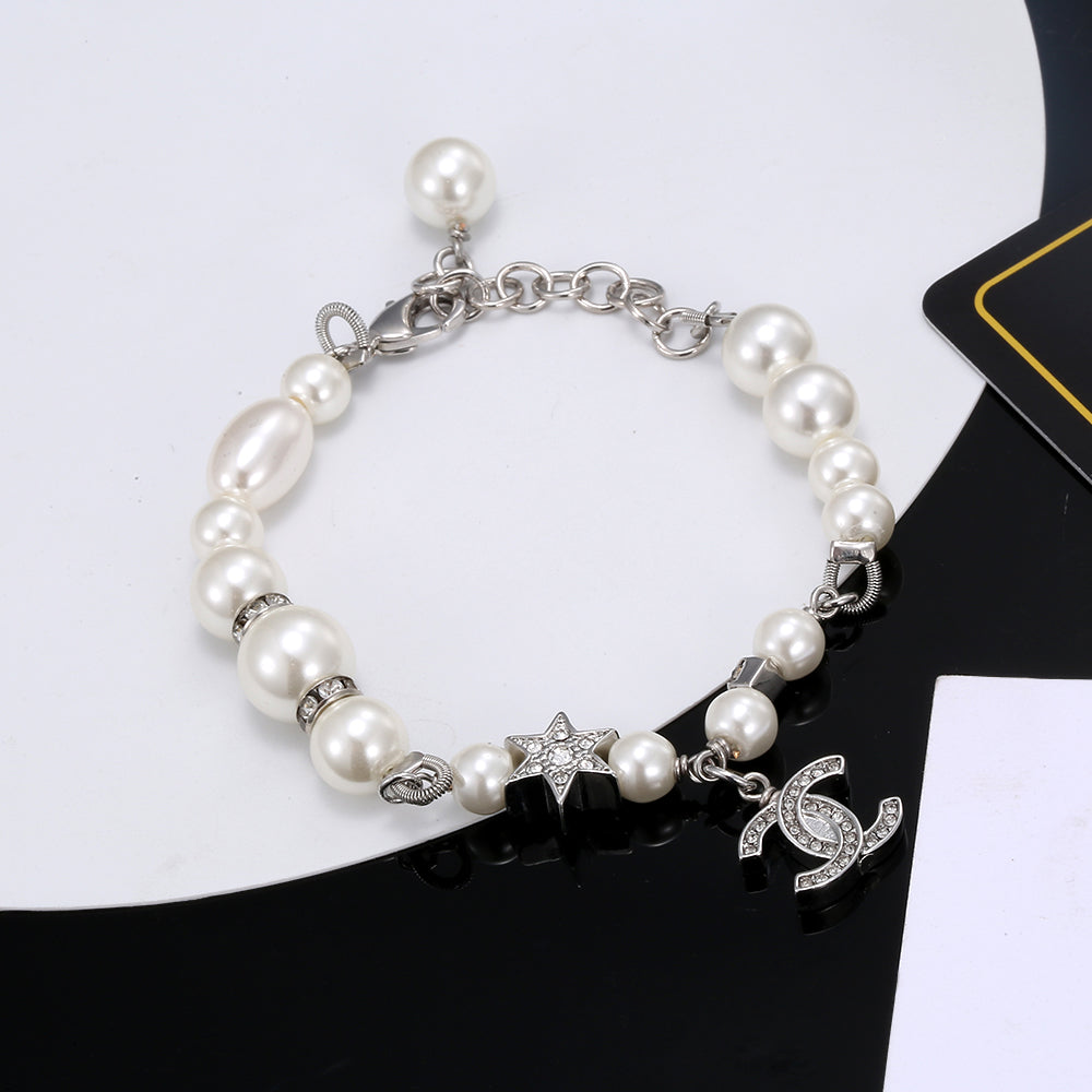 18K Chanel Pearls Chain Bracelet