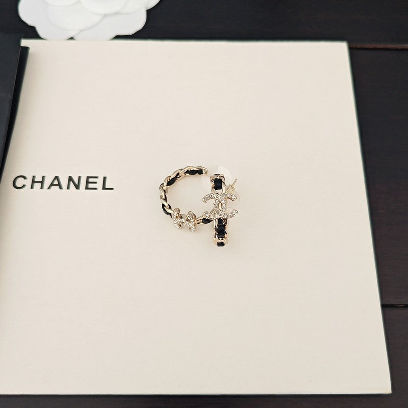 18K Chanel Diamond Cirle Leather Earrings