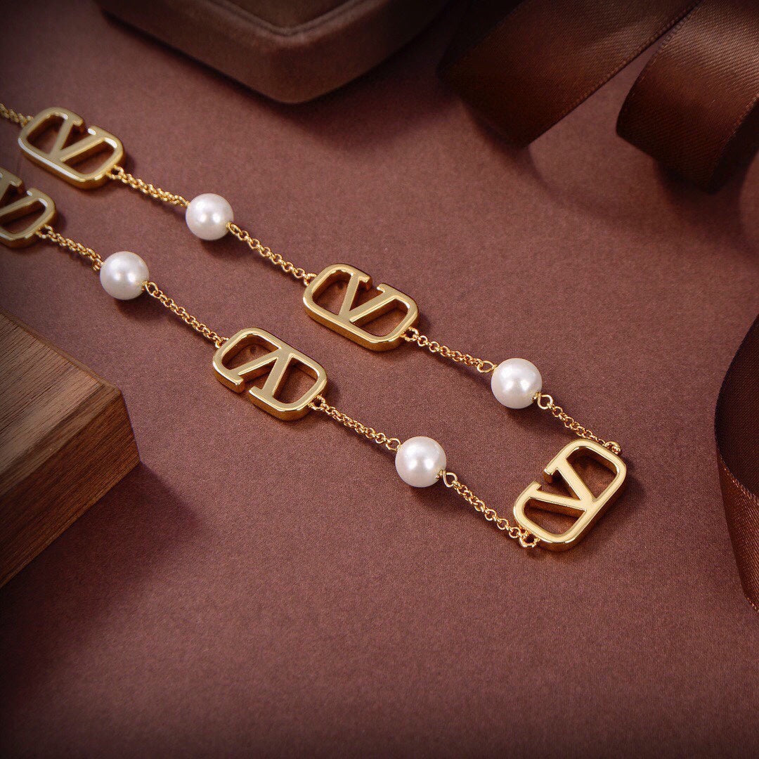 18K Valentino Garavani VLogo Necklace