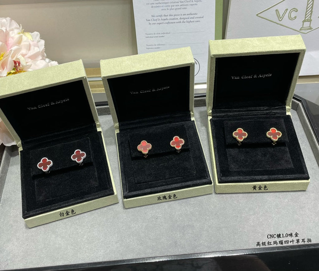 18K Van Cleef & Arpels Vintage Alhambra Carnelian Earrings