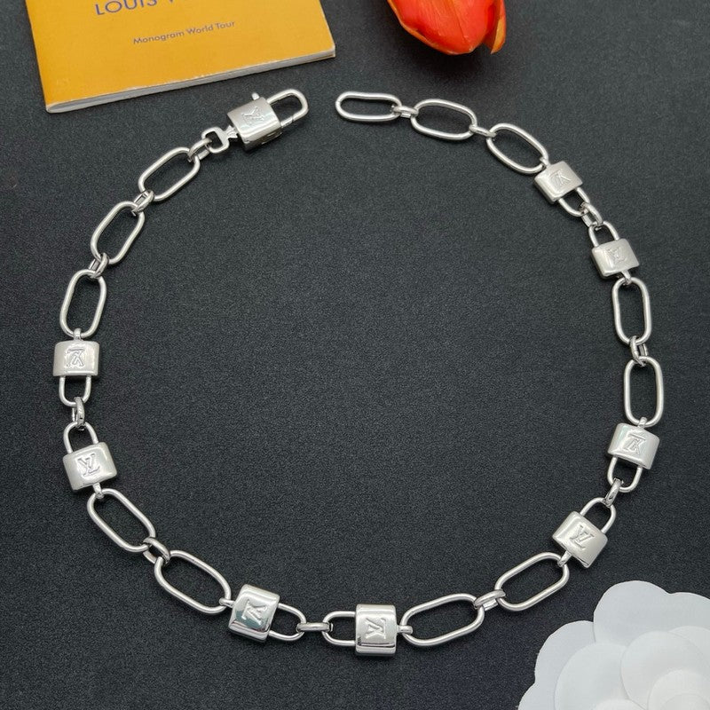 18K Louis Vuitton Lock Gold Chain Necklace